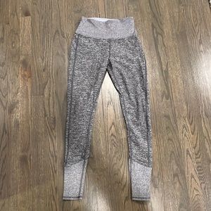 Alo Highwaist Leggings size small